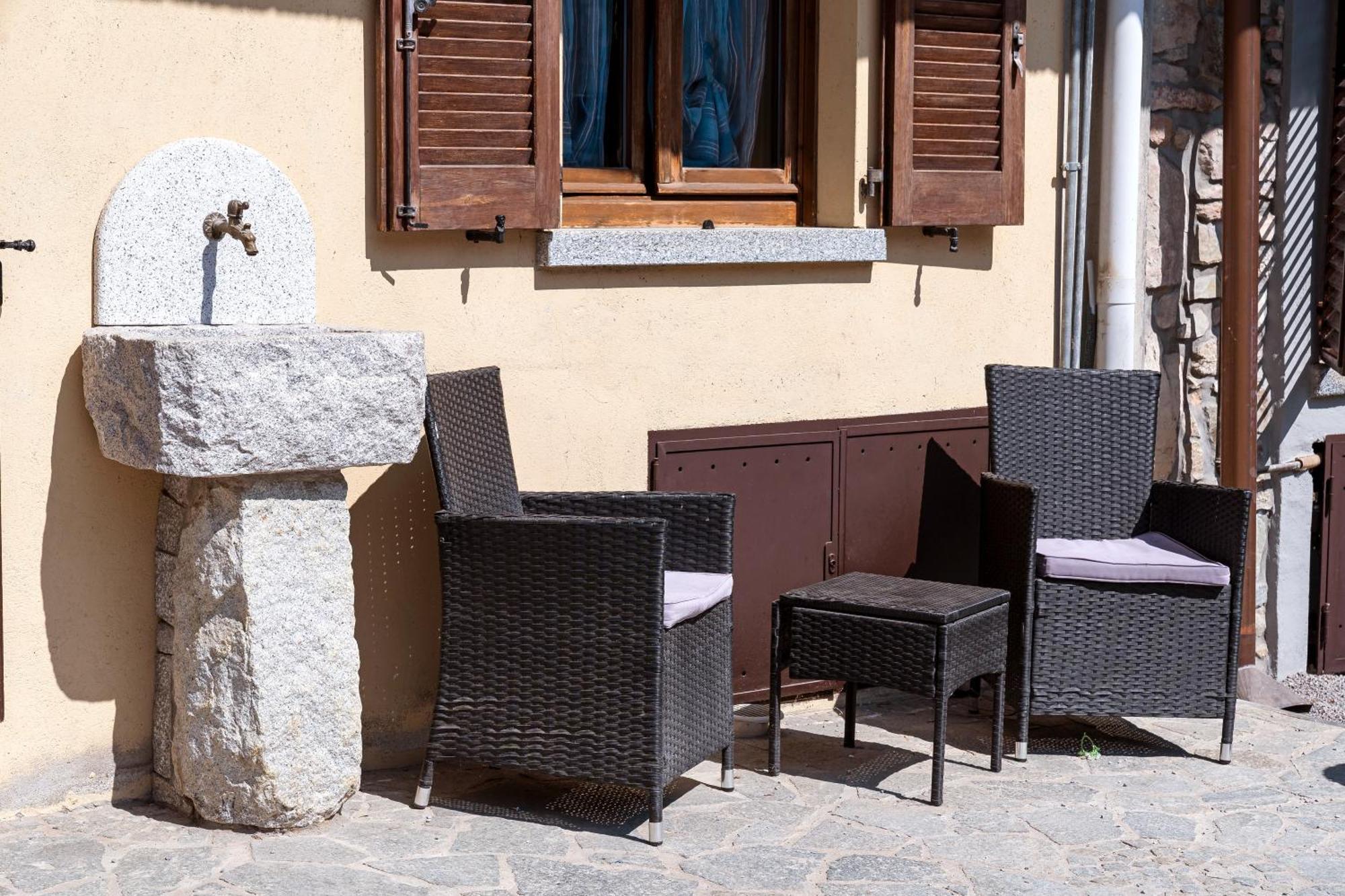 B&B La Corte And Home Restaurant - Free Parking - 10 Minutes To The Lake And Centre Como Exterior foto